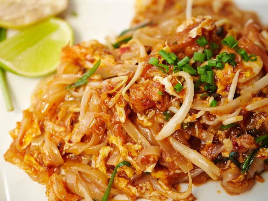 Salmon (Sake) nigiri sushi